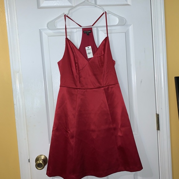 NWT Express V-Neck Structured Fit And Flare Dress - Picture 3 of 5